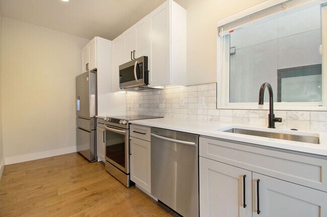 Foto del edificio - 1 Bedroom 2 Bathroom Luxury Brand New Town...