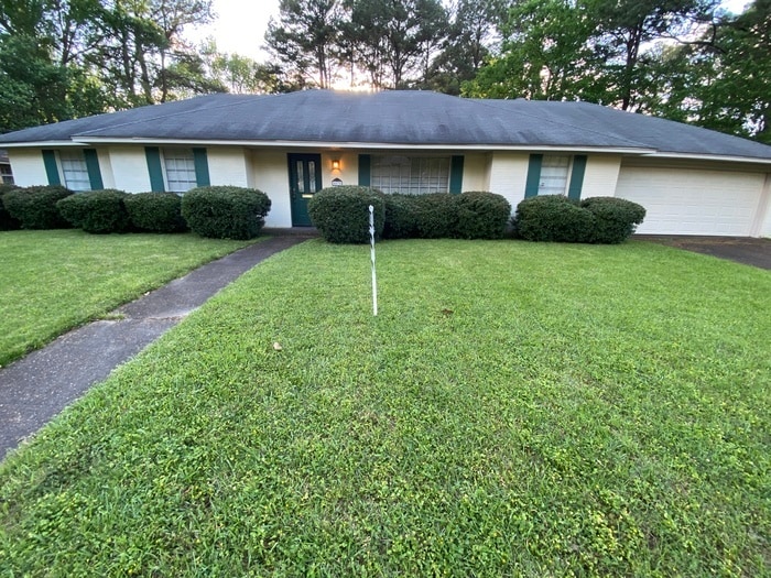 Primary Photo - 5075 Riverwood Cir - NE Jackson