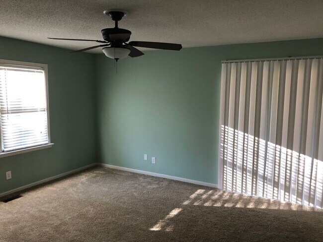 Foto del edificio - 3942 Howell Dr