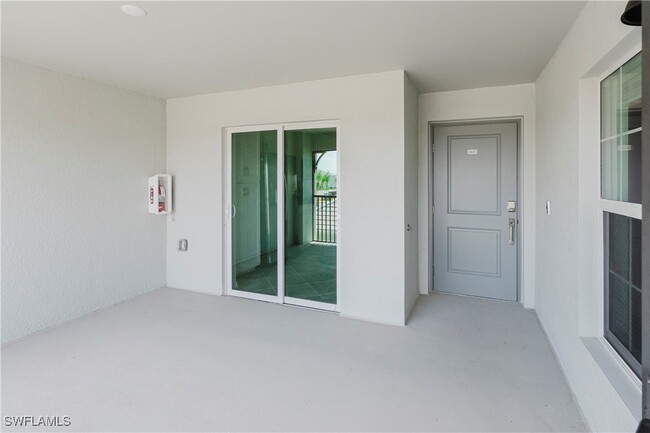 Foto del edificio - 5478 Double Eagle Cir