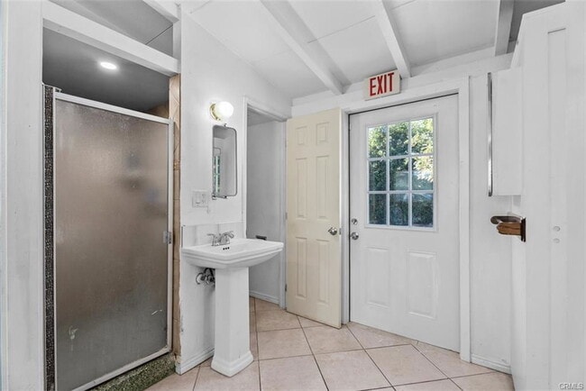 Photo - 115 S Gilbert St House