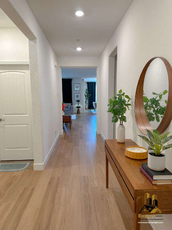 Foto del edificio - 5225 Fandango Loop