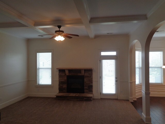 Foto del edificio - 3207 Trinity Grove Dr