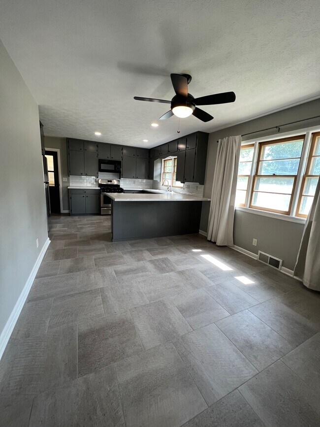 Foto del edificio - 3119 N Halstead St