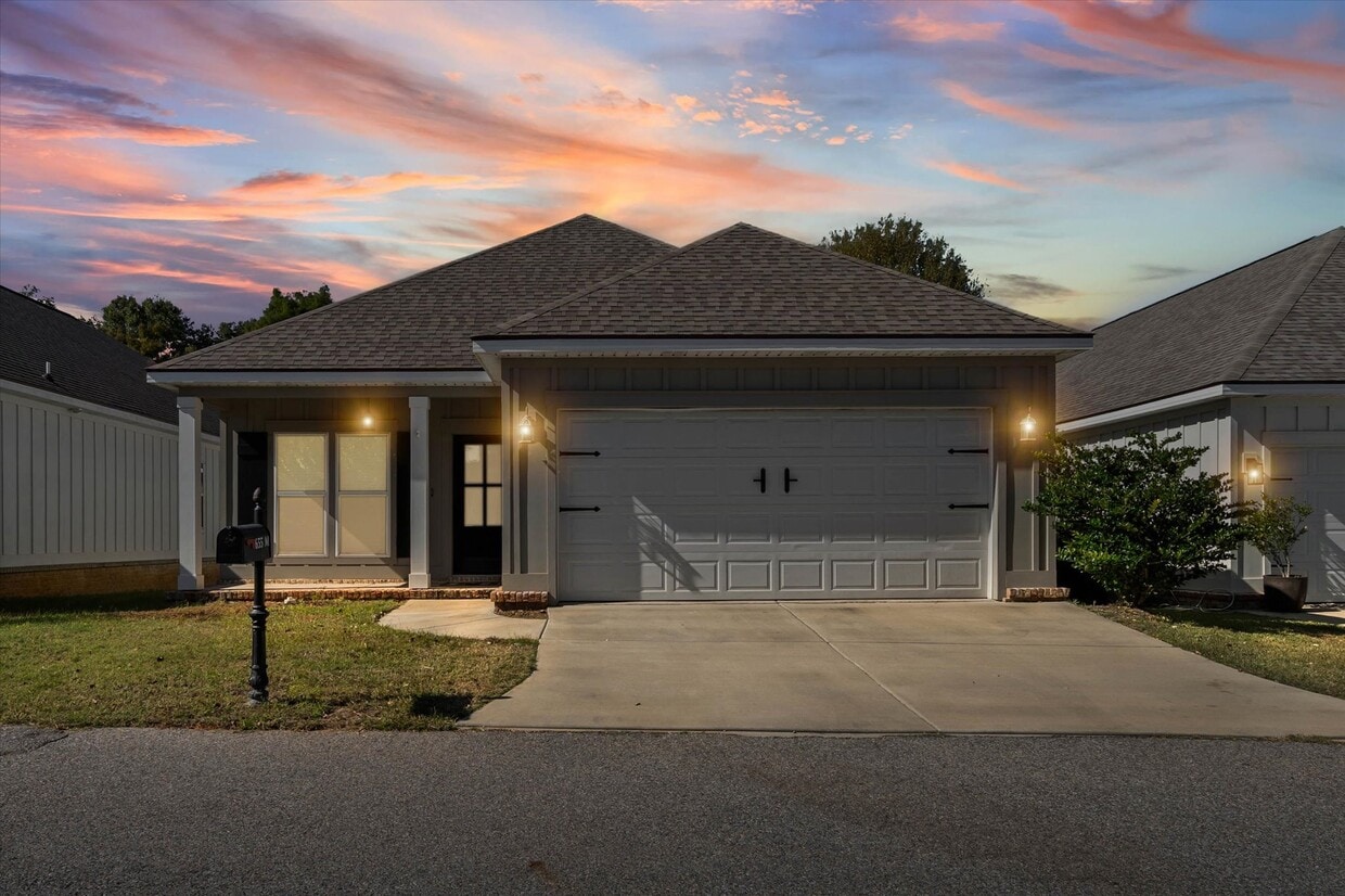 Foto principal - 655 Norman Ln