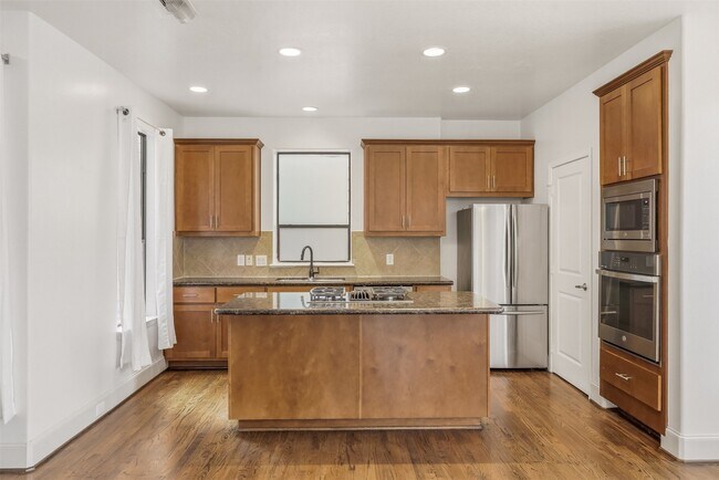 Foto del edificio - 2816 Rusk St