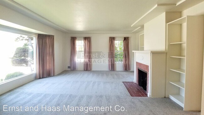 Foto del edificio - 3 br, 2 bath House - 3960 Brayton Ave.