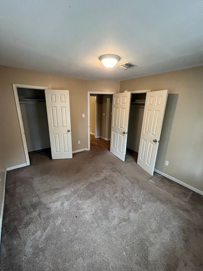 Building Photo - 4113 Ridgemoor Ave