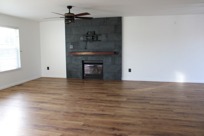 Building Photo - 274 Highland Ave