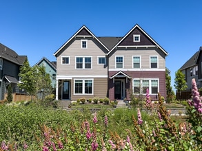 Building Photo - 7592 SE Monarch Ln