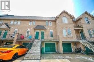 Building Photo - 80-80 Strathaven Dr