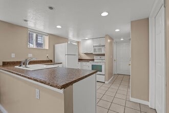 Building Photo - 137 E 600 N