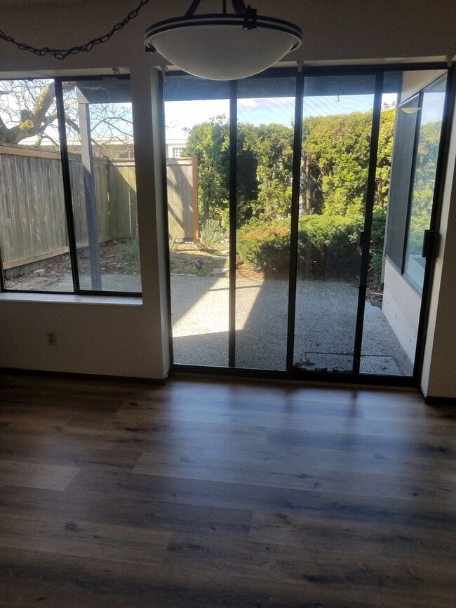Estes Triplex - Estes Triplex Apartment