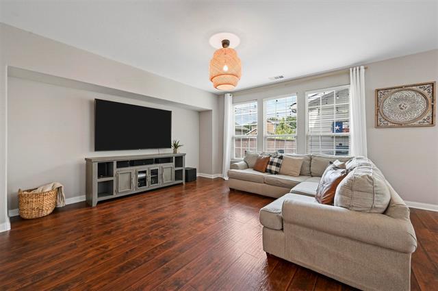 Foto del edificio - 6908 Wind Row Dr
