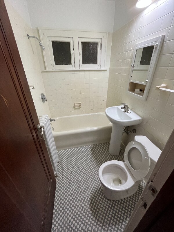 Building Photo - 3072 N 49th St