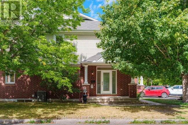 Building Photo - 310 Parkin Cir