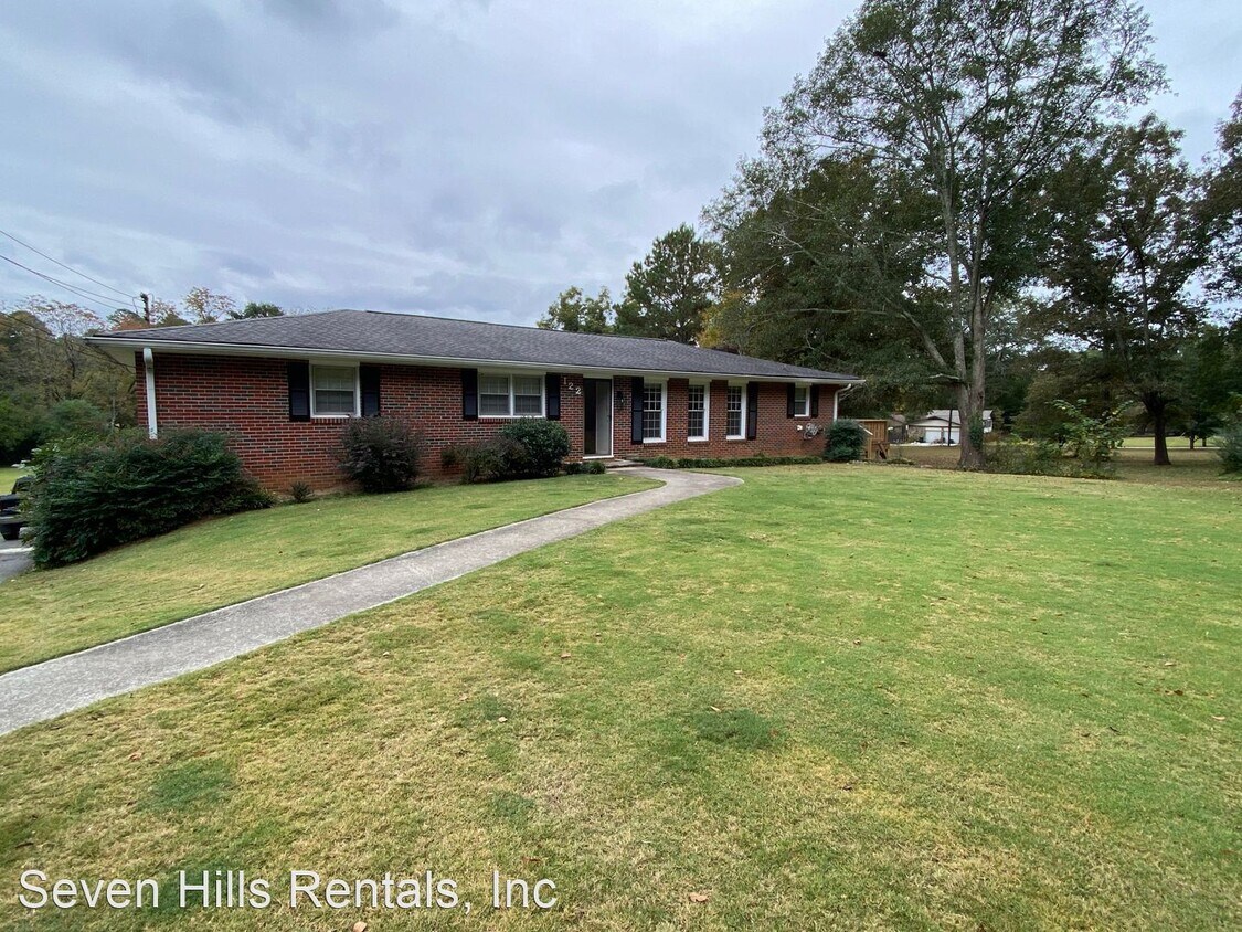 Primary Photo - 4 br, 2 bath House - 122 Keown Road