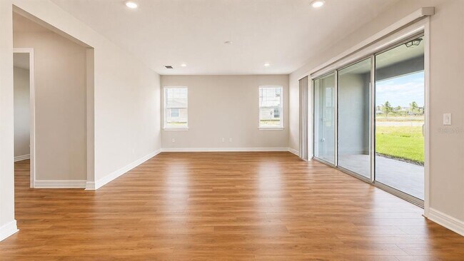 Building Photo - 16628 Silver Brook Wy