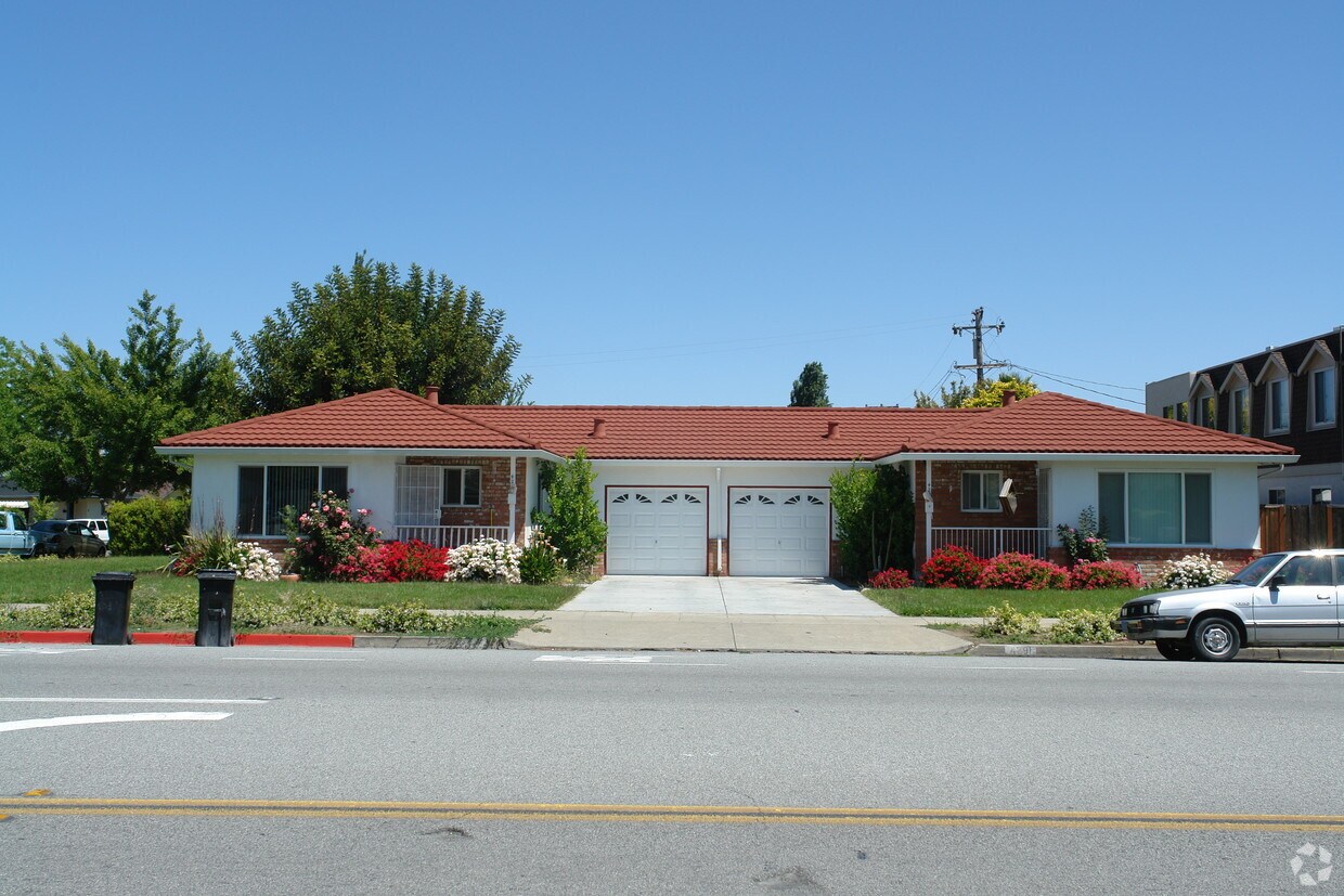 Building Photo - 4295 Williams Rd