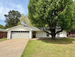 Building Photo - 10107 Old Mill Rd