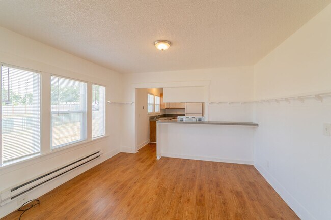 Foto del edificio - Charming 4bd/2ba Tacoma House for Rent!