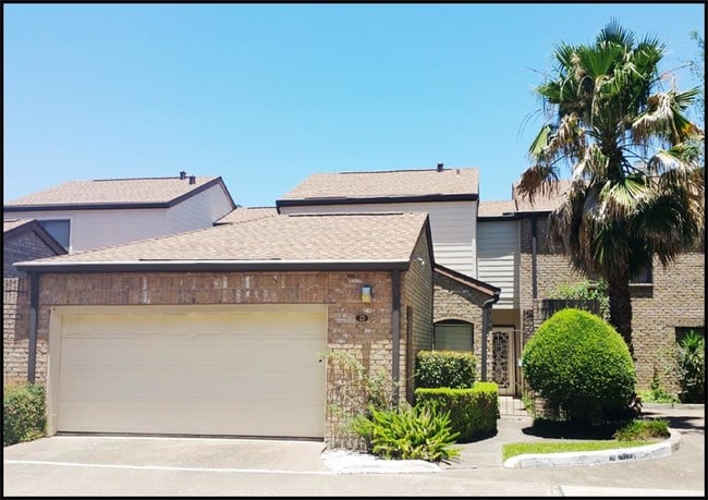 Building Photo - 2555 Bering Dr