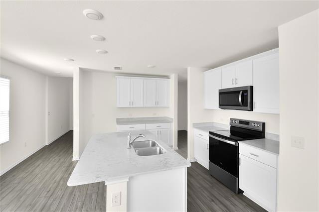 Foto del edificio - 871 Lake Fletcher Rd