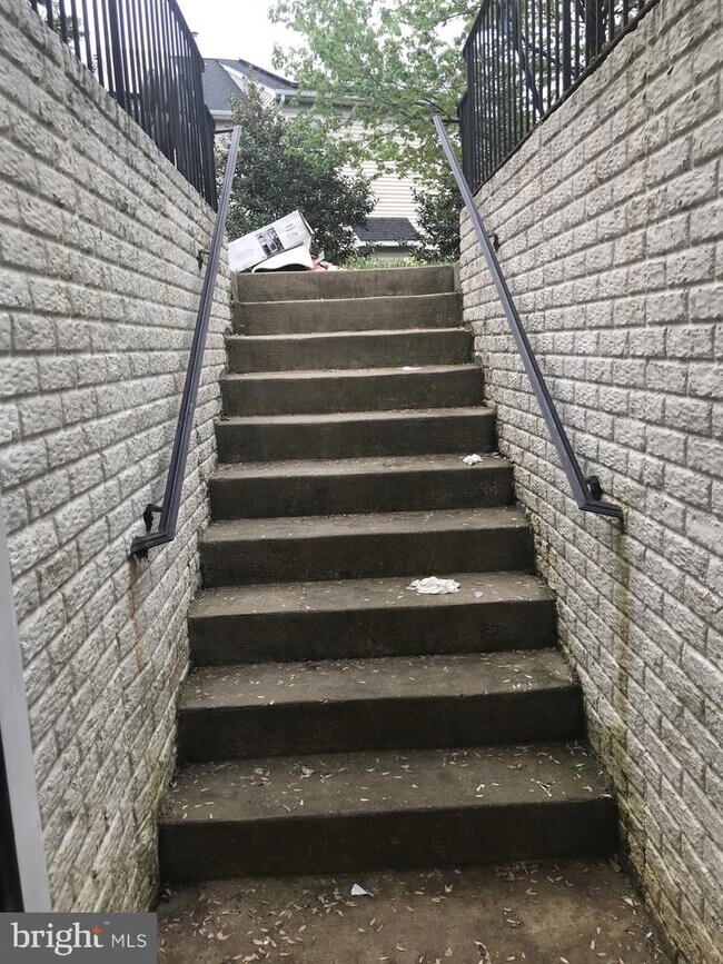 Foto del edificio - 16408 Eddinger Rd