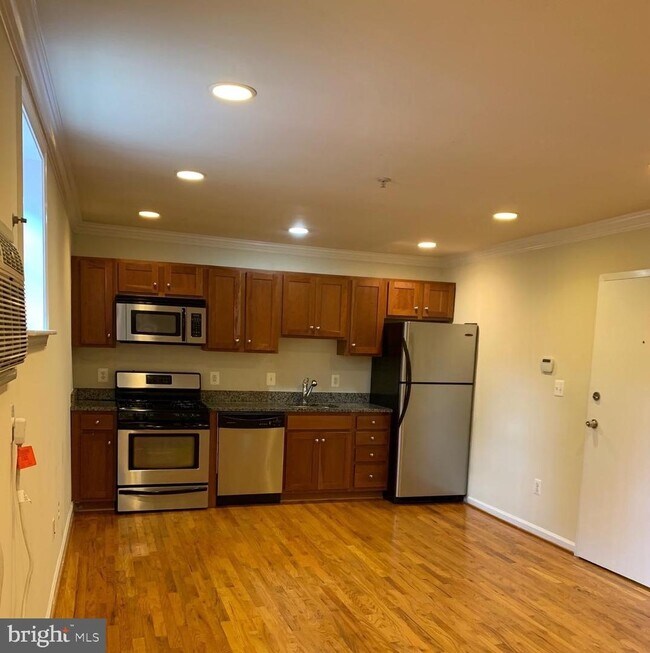 Foto del edificio - 430 Irving St NW