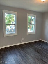 Building Photo - 3119 W 56th St