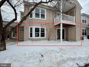 Building Photo - 31013 Bennett Pl