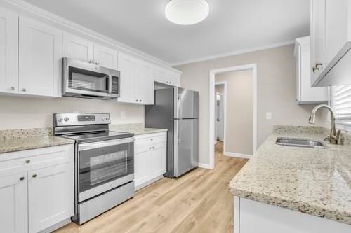 Building Photo - 3753 Briarcliff Dr