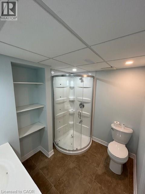 Building Photo - 332 Jackson St W