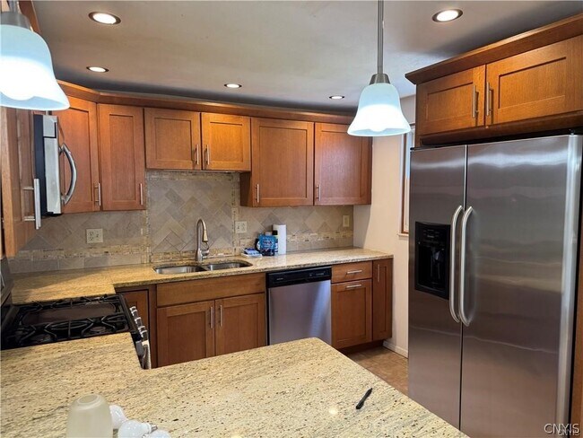 Foto del edificio - 8265 Warbler Way