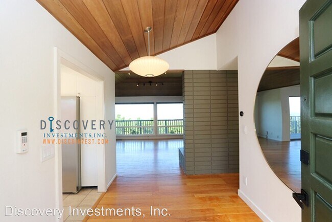 Building Photo - 3 br, 3 bath House - 49 Coolidge Terrace