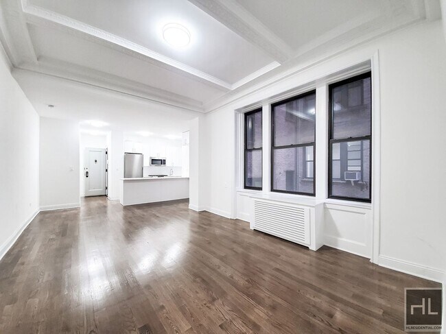 Building Photo - WEST 58 STREET