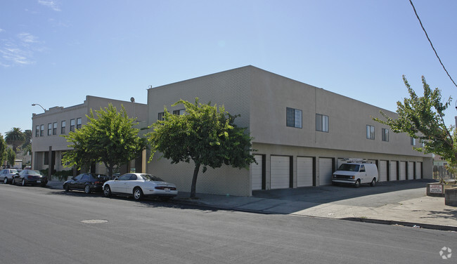 Building Photo - Parker Avenue Apartments