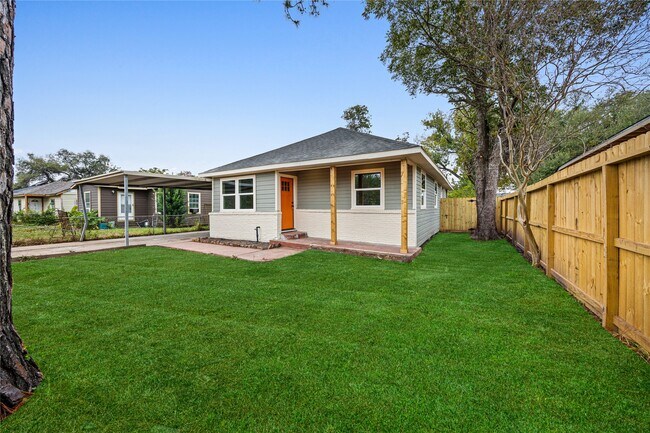 Foto del edificio - 125 Bolden St