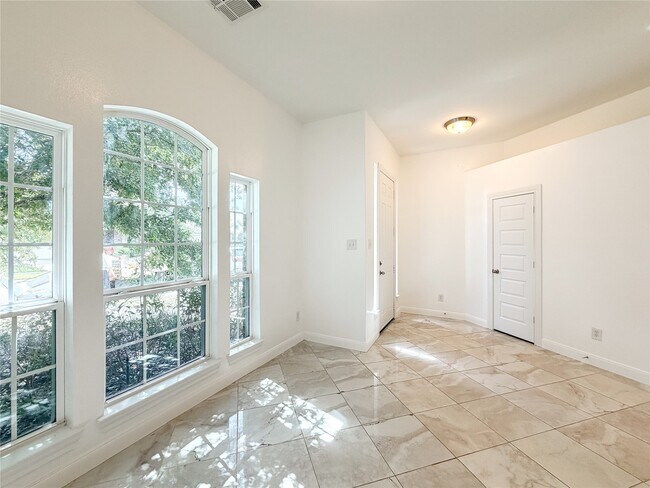 Foto del edificio - 18126 Golden Falls Ln