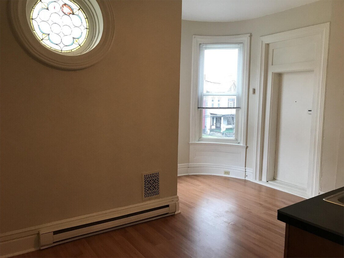 Primary Photo - 510 N Negley Ave