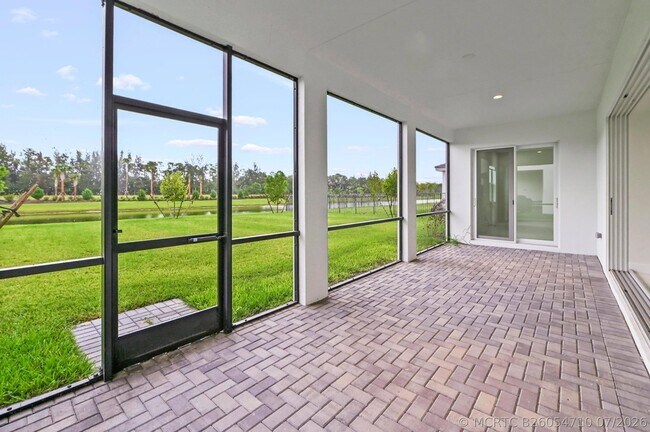 Foto del edificio - 15030 Wildwood Cir