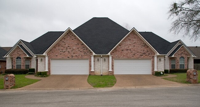 Building Photo - 6222 Ashton Ct