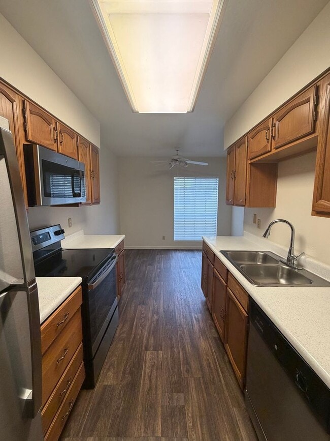 Building Photo - Spacious 3-Bedroom Home in Scottsdale