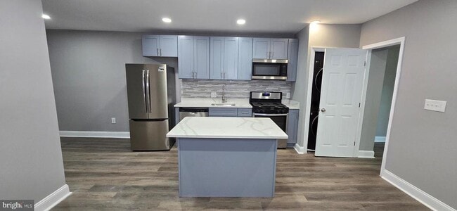 Foto del edificio - 405 34th St SE