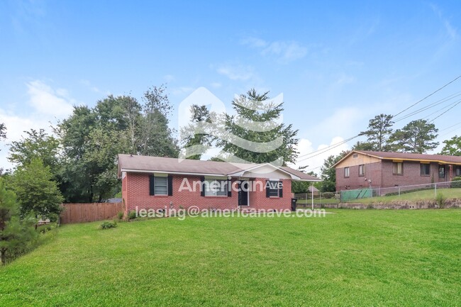 Building Photo - 5862 Blueridge Dr