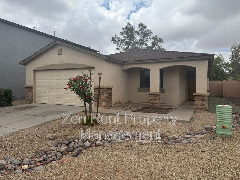 Primary Photo - 1841 E Desert Rose Trail