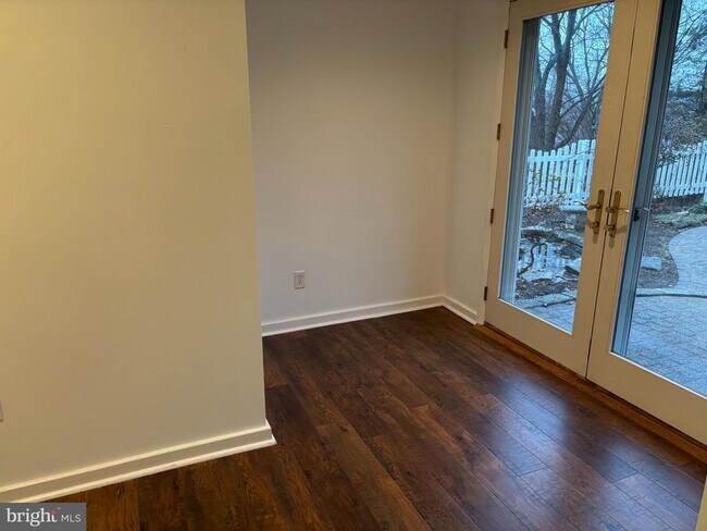 Foto del edificio - 5424 Valley View Dr