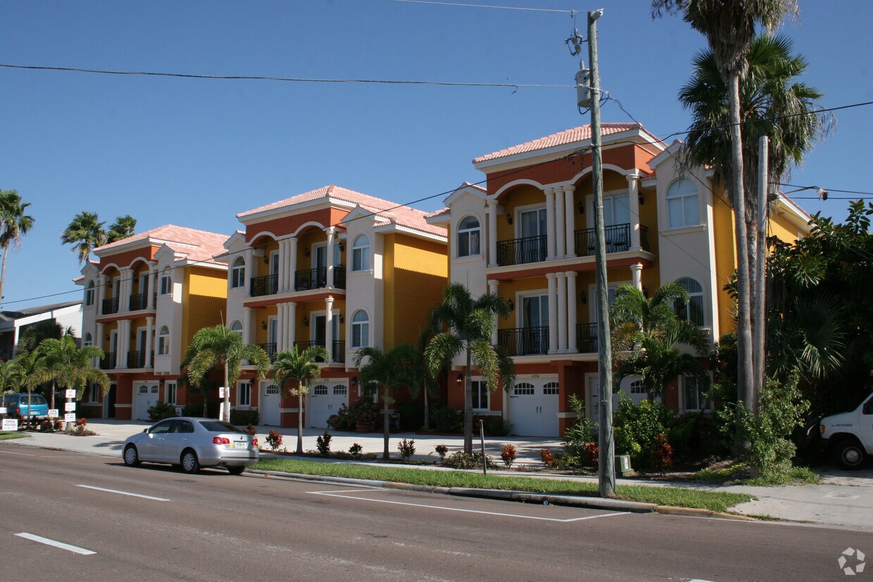 Primary Photo - 17819 Gulf Blvd