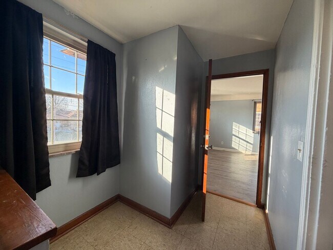 Foto del edificio - 3440 Robb Ave