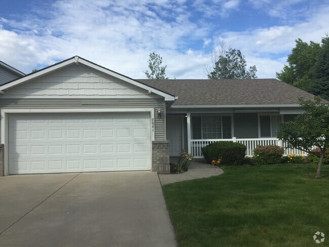 Building Photo - 2881 W Versailles Dr